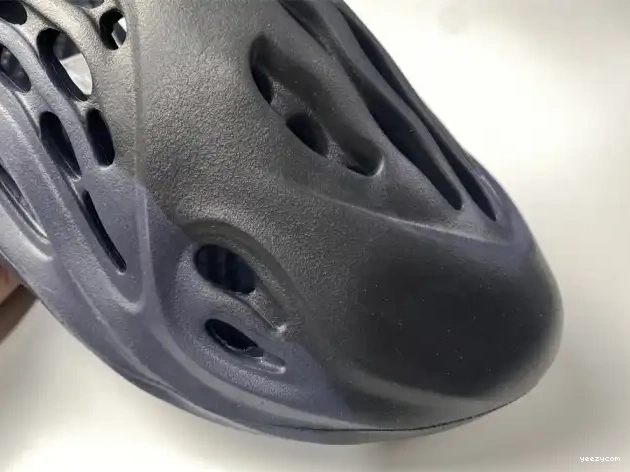GV7903 Blue Yeezy Foam Mineral Adidas RNNR 0508